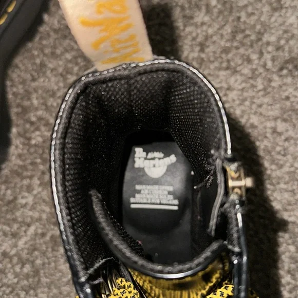 DR. MARTENS Jadon Womens Platform Boots - Picture 7 of 7